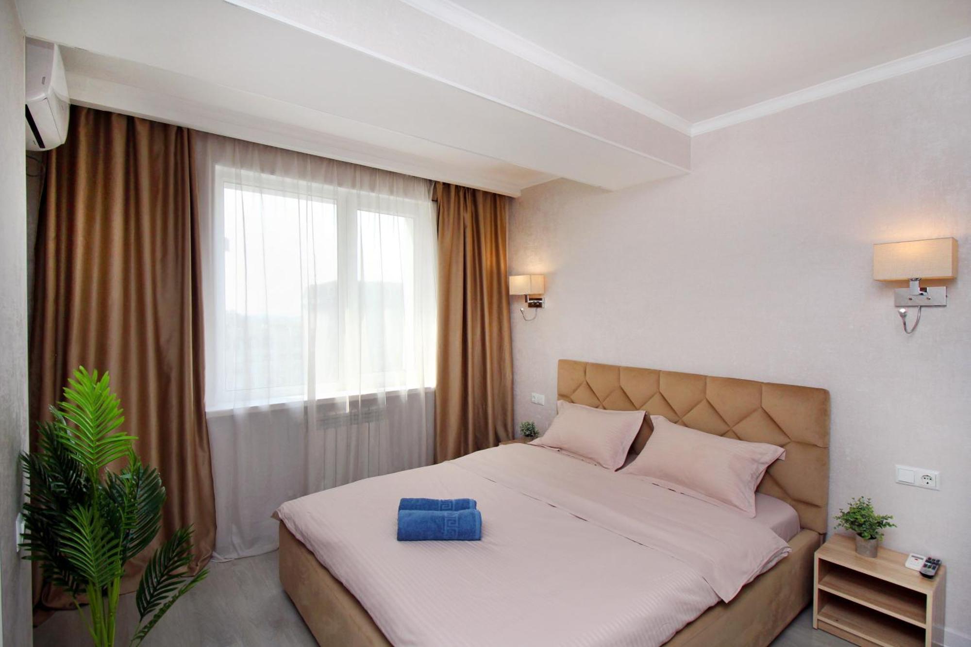 Almaty Cozy Apart Hotel Esterno foto