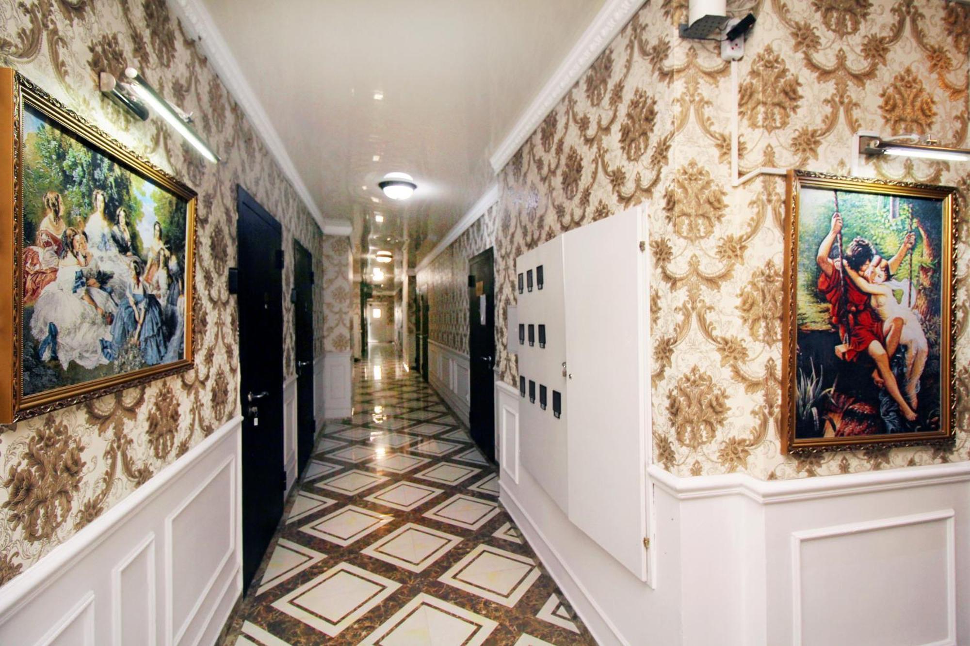Almaty Cozy Apart Hotel Esterno foto